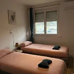 T3 Confort Avec Parking Prive & Climatisation