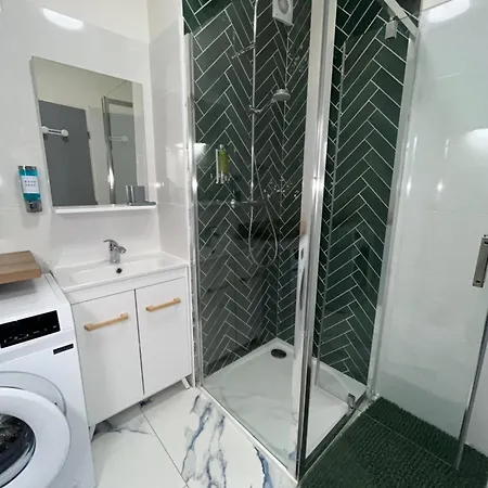 T3 Confort Avec Parking Prive & Climatisation Decazeville