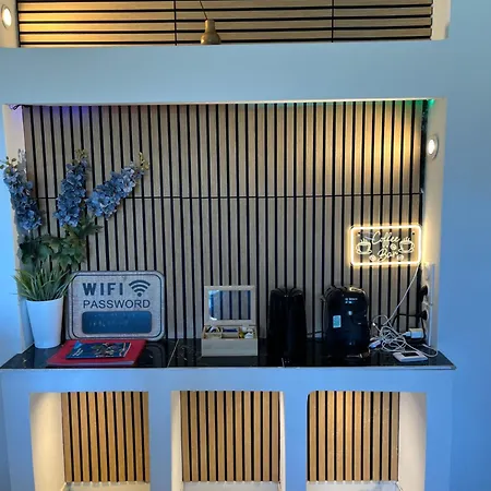 T3 Confort Avec Parking Prive & Climatisation *