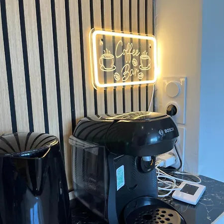 Apartment T3 Confort Avec Parking Prive & Climatisation *